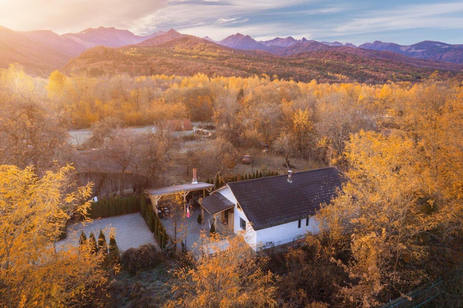 River Residence Chalet Felsőszombatfalvi üdülőtelep Kültér fotó